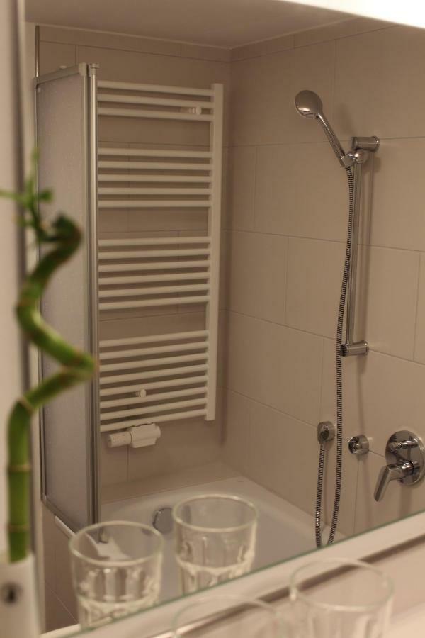 Inside Apartments Шпайер Екстериор снимка
